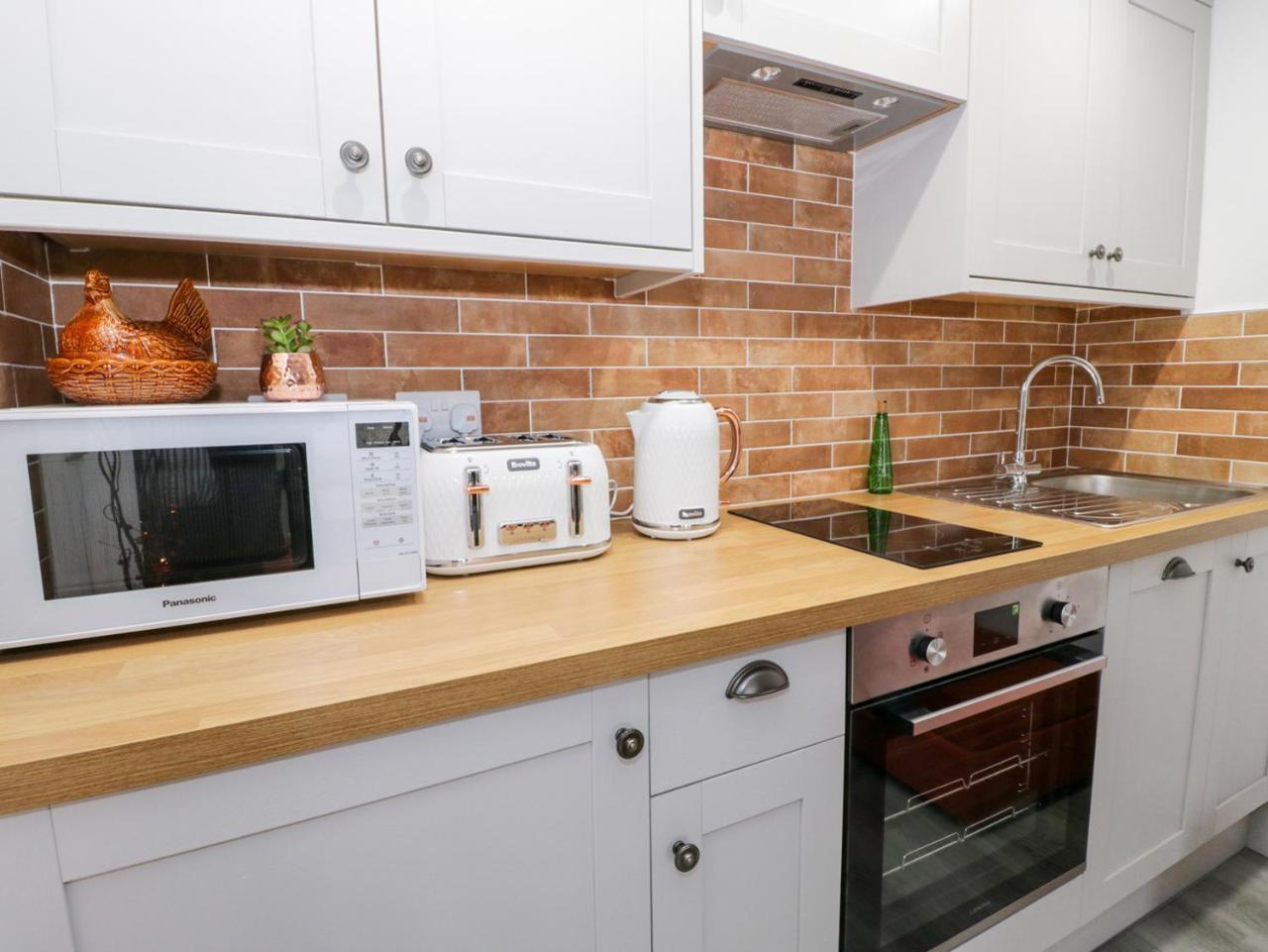 Bwlch Y Gwynt Bach Villa Llangefni Ngoại thất bức ảnh